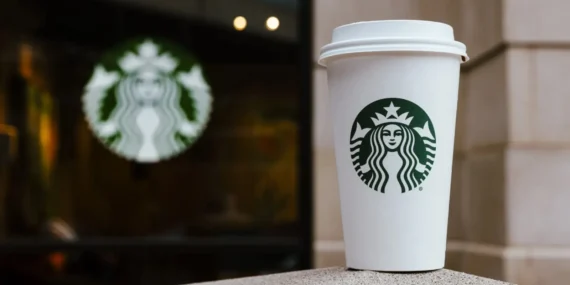 Starbucks Kuzey Amerika Operasyonlarında 250 Mağazasını Kapatma Kararı Aldı