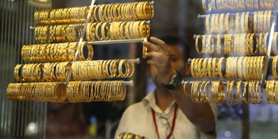 Kuyumcukent’te 16 Üretici Firmayı 64 Kilogram Altın Dolandıran Şebekeye Eş Zamanlı Operasyon