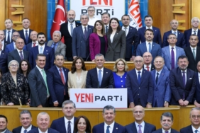 YENİ Parti AYM Sürecinde Alternatif İsimlerini Belirleyerek Kurultay Hazırlıklarını Hızlandırdı
