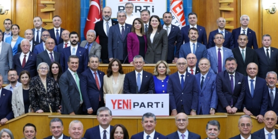 YENİ Parti AYM Sürecinde Alternatif İsimlerini Belirleyerek Kurultay Hazırlıklarını Hızlandırdı