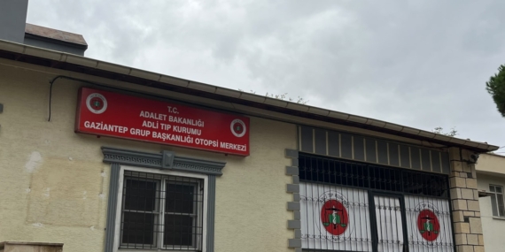 Gaziantep’te Park Halindeki Aracında Silahlı Saldırıya Uğrayan Kişi Yaşamını Yitirdi