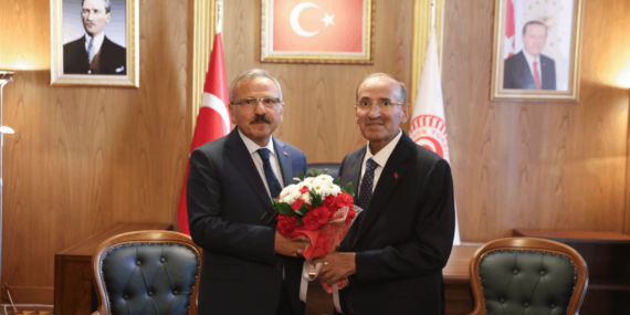 TBMM Başkanvekilliğinde Devir Teslim Gerçekleşti: Bekir Bozdağ Görevini Yusuf Beyazıt’a Devretti
